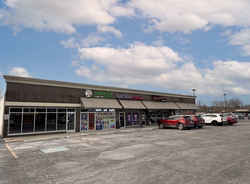 Primary Photo Of 466-512 N Abbe Rd, Elyria Unknown For Lease
