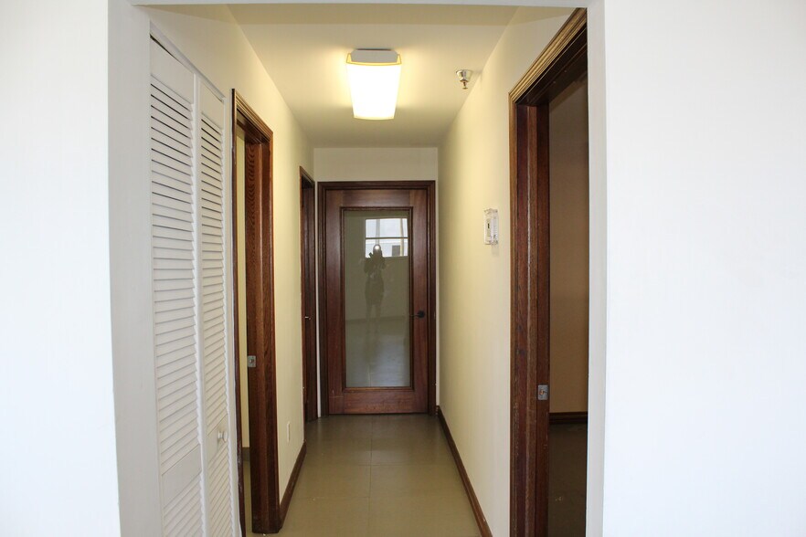 More Photos Of 1970 NW 70th Ave, Miami Warehouse For Lease