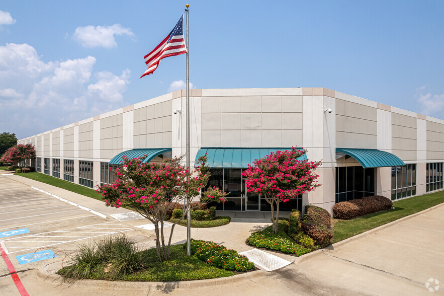 Primary Photo Of 1945 Lakepointe Dr, Lewisville Office For Lease