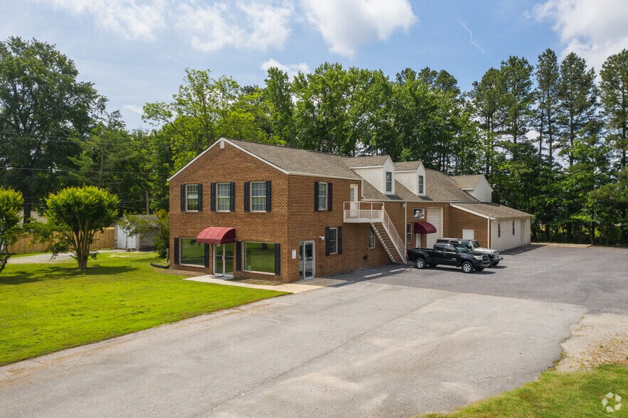 More Photos Of 15220 Carrollton Blvd, Carrollton Flex For Sale