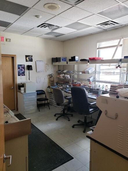 More Photos Of 7880 N. Lincoln Ave, Skokie Medical For Sale