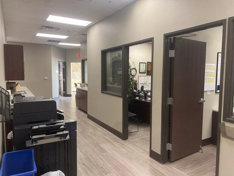 More Photos Of 175 S Hamilton Pl, Gilbert Distribution For Sale