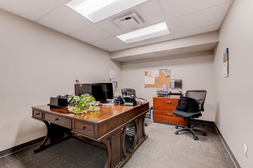 More Photos Of 2824 Mack Rd, Fairfield Loft Creative Space For Sale