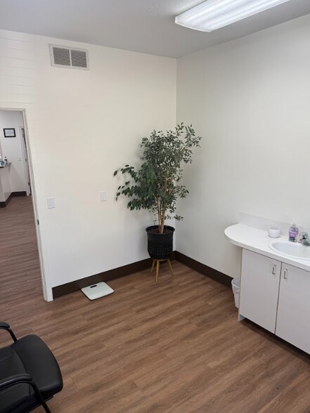 More Photos Of 5685 S 1475 E, Ogden Medical For Lease