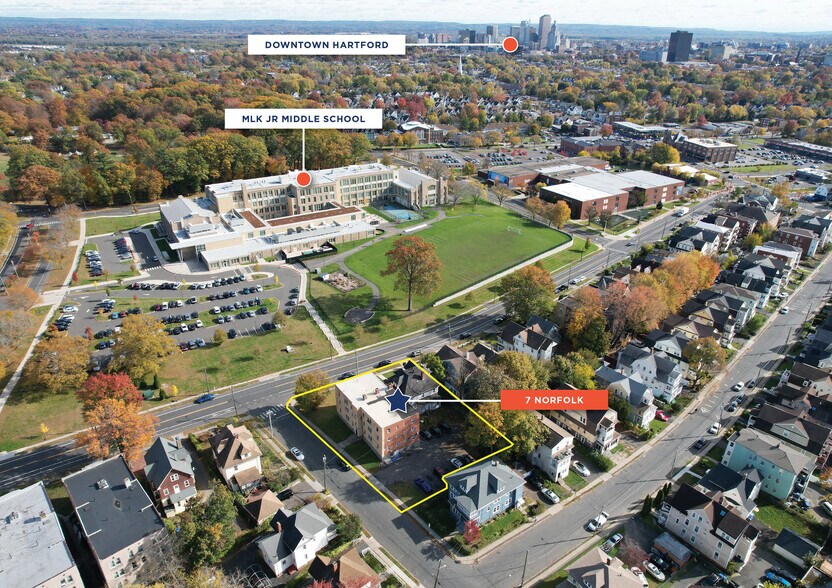 More Photos Of 7 Norfolk St, Hartford Apartments For Sale