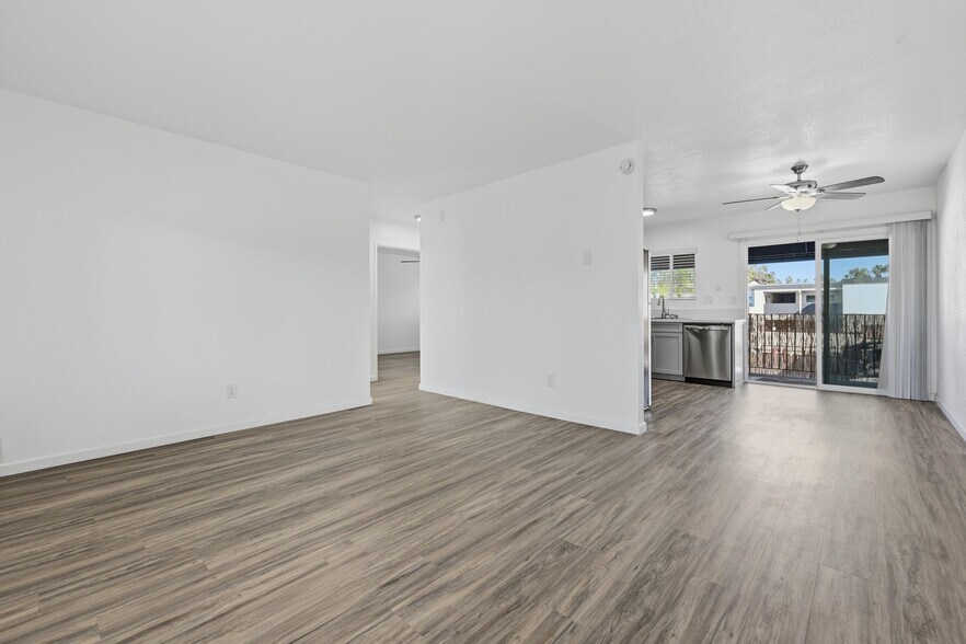 More Photos Of 13112 Carriage Rd, Poway Apartments For Sale