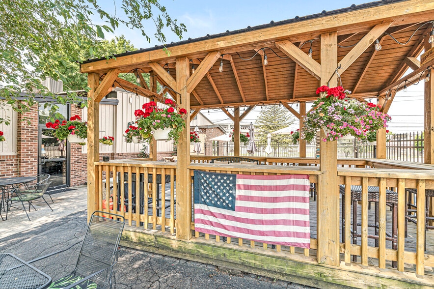 More Photos Of 1134 Home Ave, Kokomo Restaurant For Sale