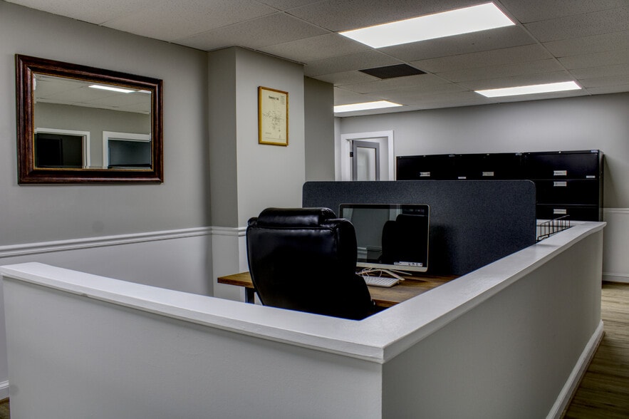 More Photos Of 10521 Judicial Dr, Fairfax Medical For Sale