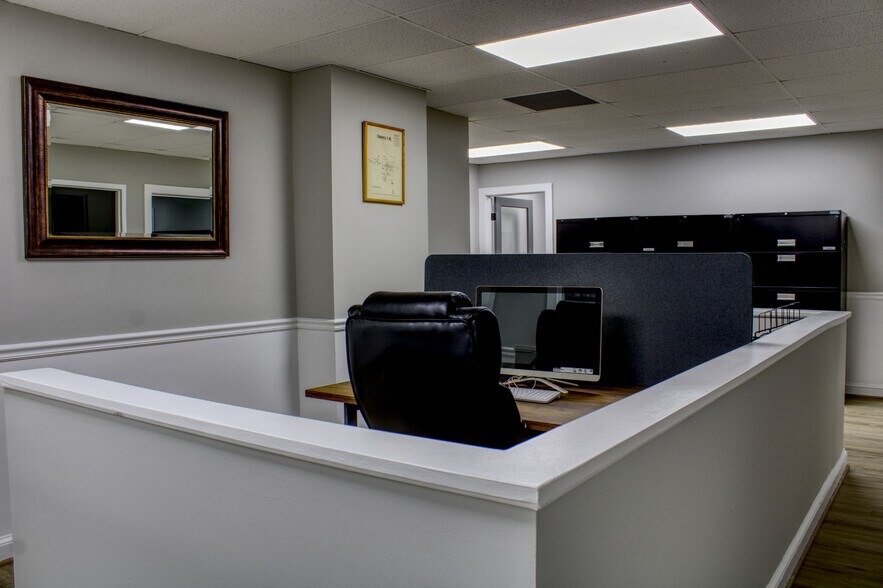 More Photos Of 10521 Judicial Dr, Fairfax Medical For Sale