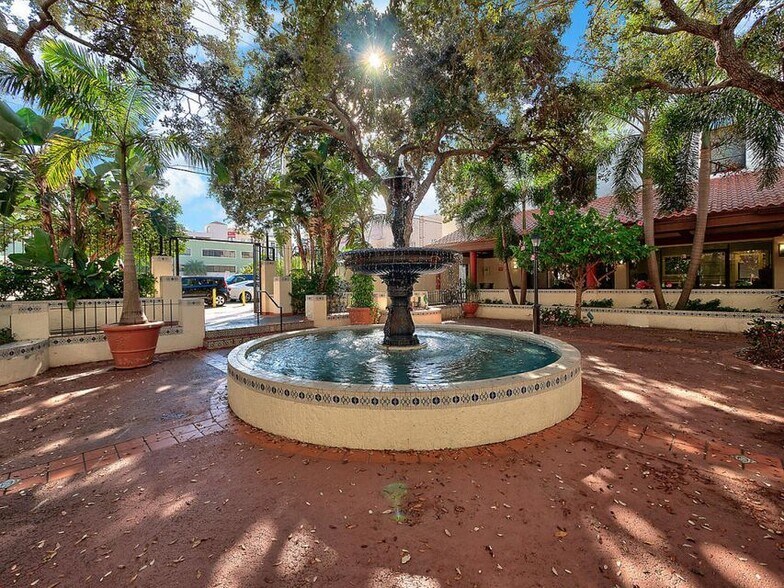 More Photos Of 330 Clematis St, West Palm Beach Storefront Retail Office For Sale