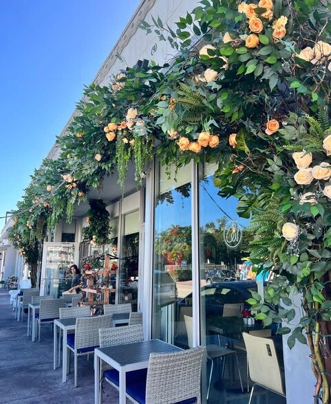 More Photos Of 1100-1122 15th St, Miami Beach Storefront For Sale