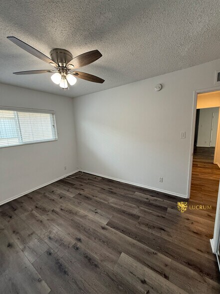 More Photos Of 2015-2021 Chariton St, Los Angeles Apartments For Sale
