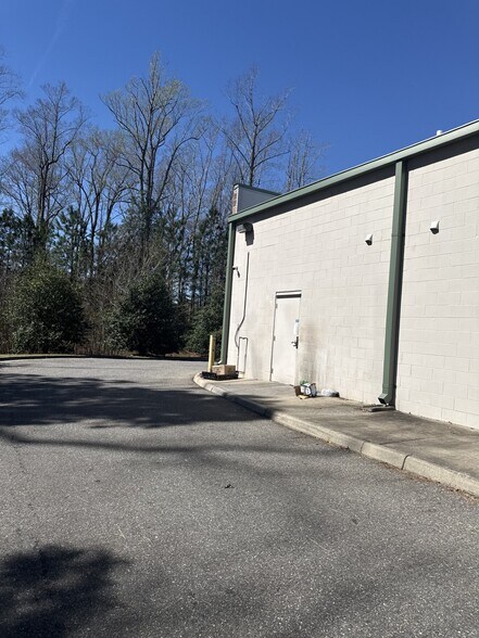 More Photos Of 13609 Carrollton Blvd, Carrollton General Retail For Sale