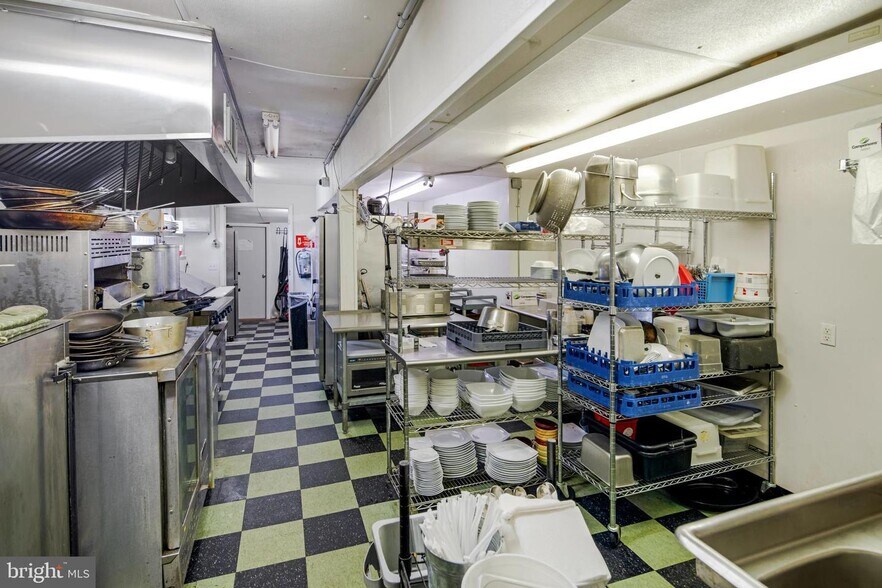 More Photos Of 1821 River Rd, Upper Black Eddy Restaurant For Sale