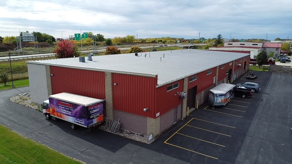 More Photos Of 1005 W American Dr, Neenah Warehouse For Sale