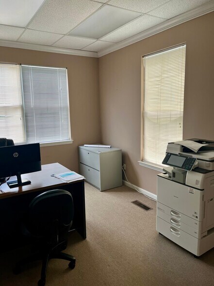More Photos Of 3141 Lorna Rd, Birmingham Office For Lease