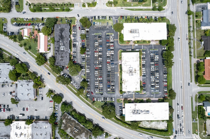 More Photos Of 8700 N Kendall Dr, Miami Unknown For Lease