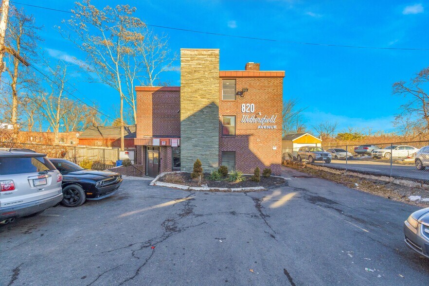 More Photos Of 820 Wethersfield Ave, Hartford Apartments For Sale