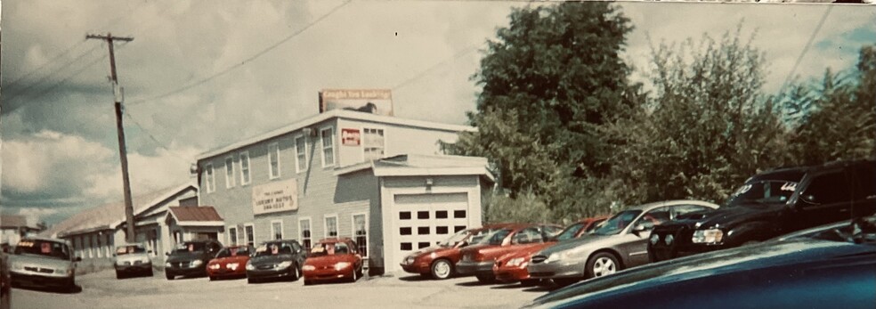 Primary Photo Of 1650 Erie Blvd, Schenectady Showroom For Sale