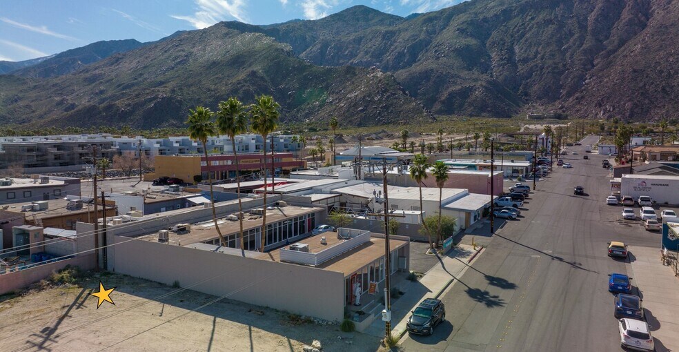 More Photos Of 605 Sunny Dunes, Palm Springs Storefront Retail Office For Lease