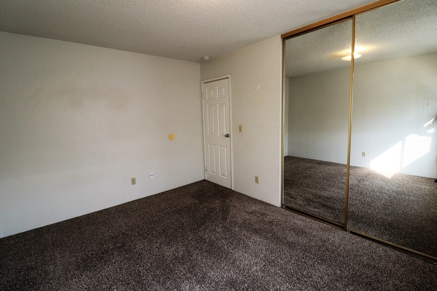 More Photos Of 3596 Gypsum Rd, Reno Apartments For Sale