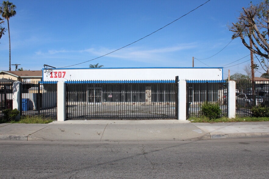 More Photos Of , Compton General Retail For Sale
