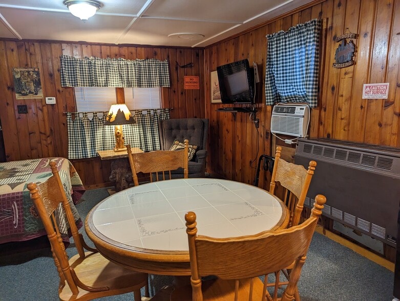 More Photos Of 12520 State St, Atlanta Hotel For Sale