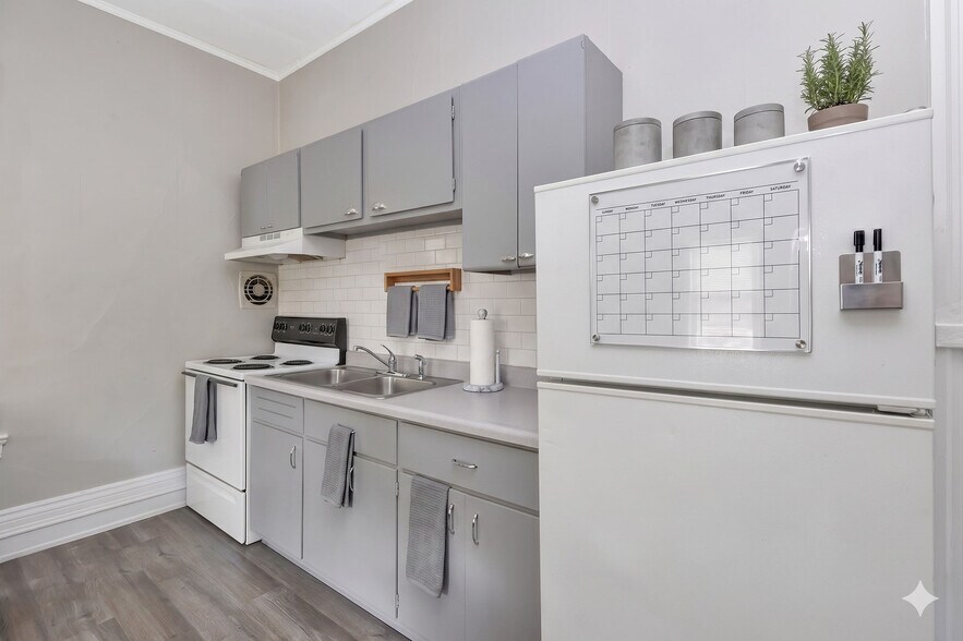 More Photos Of 1005-1007 Dana Ave, Cincinnati Apartments For Sale
