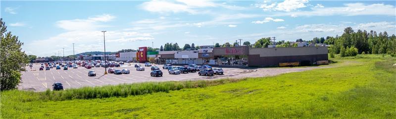 More Photos Of 3353 Blvd Royal, Shawinigan Land For Sale