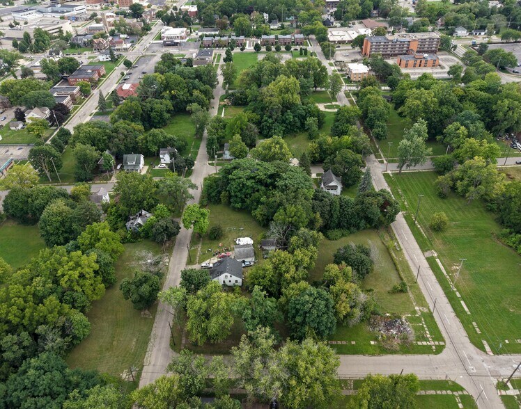 More Photos Of Lyon St, Flint Land For Sale