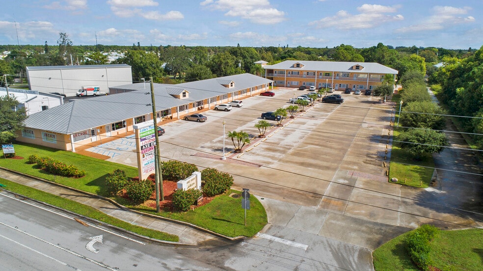 More Photos Of 8402-8454 S Us-1 Hwy, Port Saint Lucie Storefront Retail Office For Lease