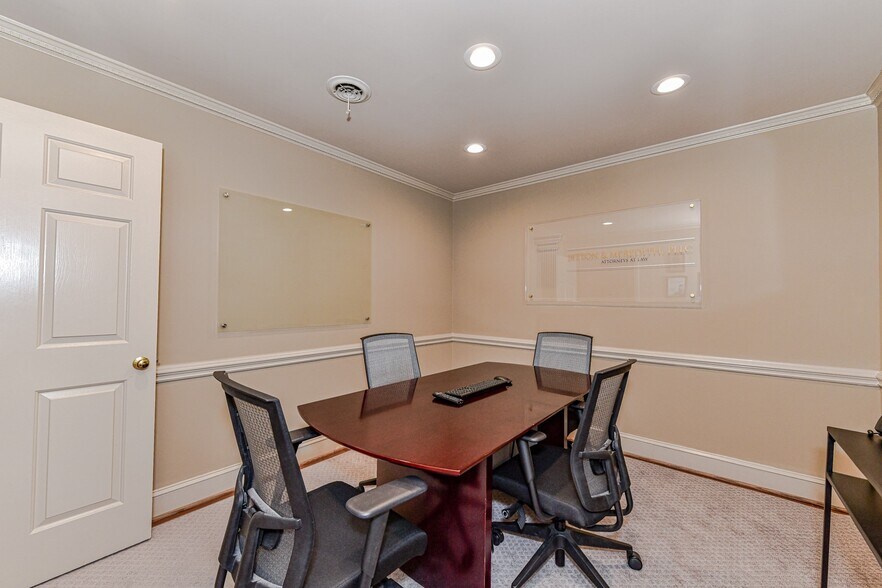 More Photos Of 216 N Mcdowell St, Charlotte Office For Sale