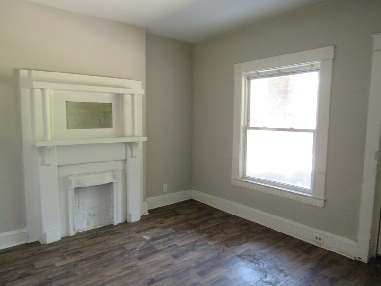 More Photos Of 932 Wheelock Rd, Cleveland Apartments For Sale