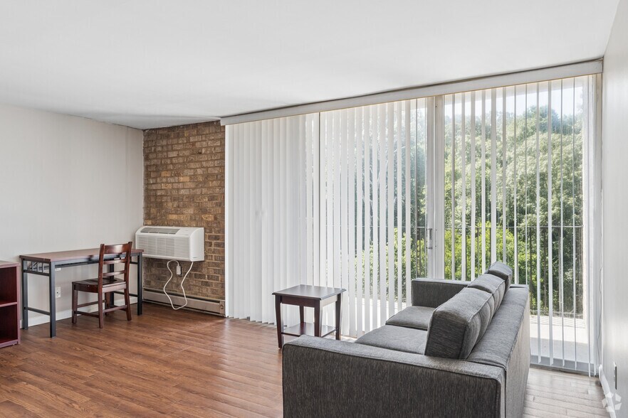 More Photos Of 600 Martin Luther King Jr Blvd, Chapel Hill Apartments For Sale