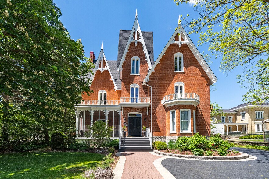 Primary Photo Of 343 Main St E, Picton Hotel For Sale
