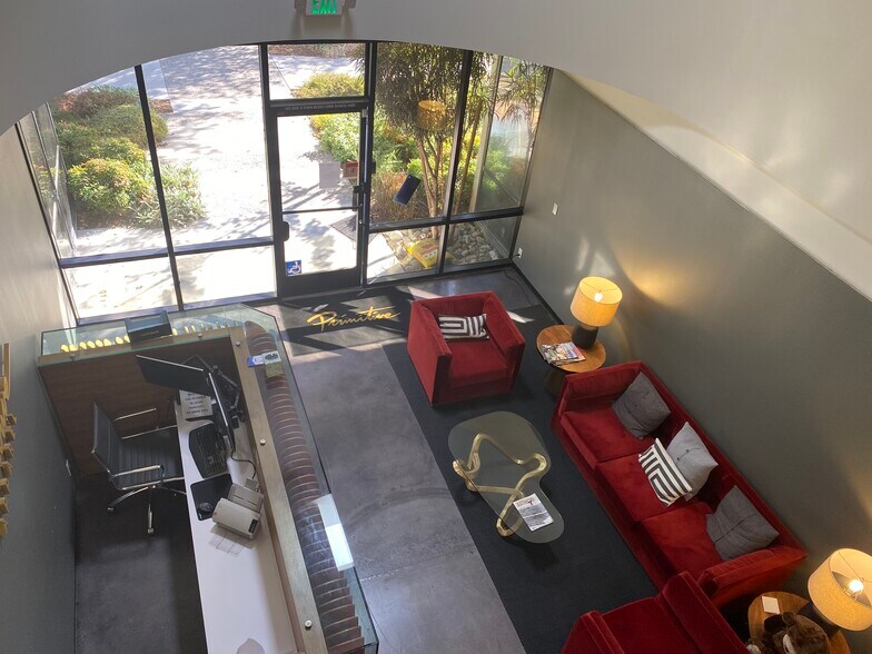 More Photos Of 9223 Eton Ave, Chatsworth Manufacturing For Lease