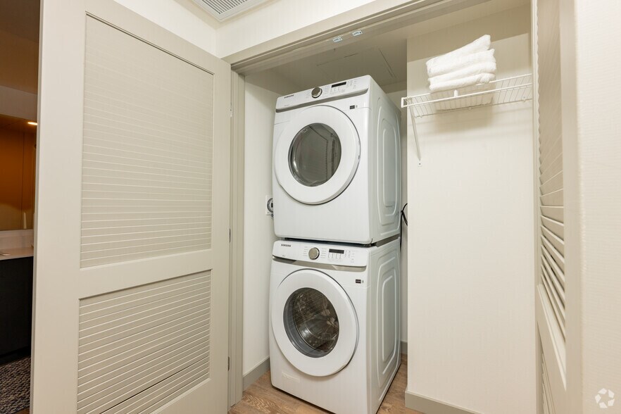 More Photos Of 14817 Foothill Blvd, Fontana Apartments For Lease