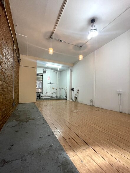 More Photos Of 313 E 95th St, New York Apartments For Sale
