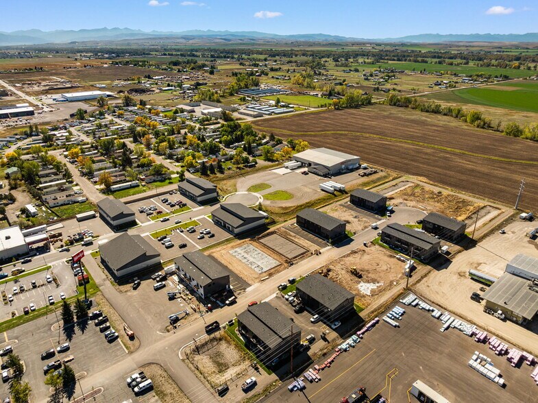 More Photos Of 203 Fletching Way, Belgrade Flex For Sale