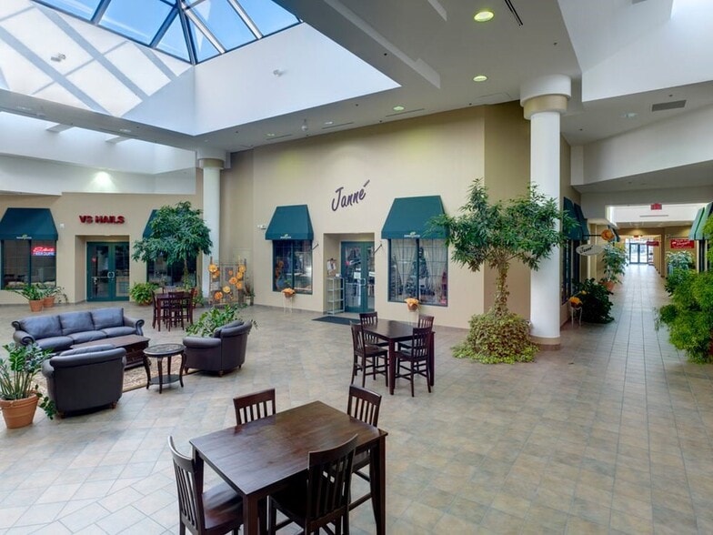 More Photos Of 340 Towne Dr, Fayetteville Unknown For Lease