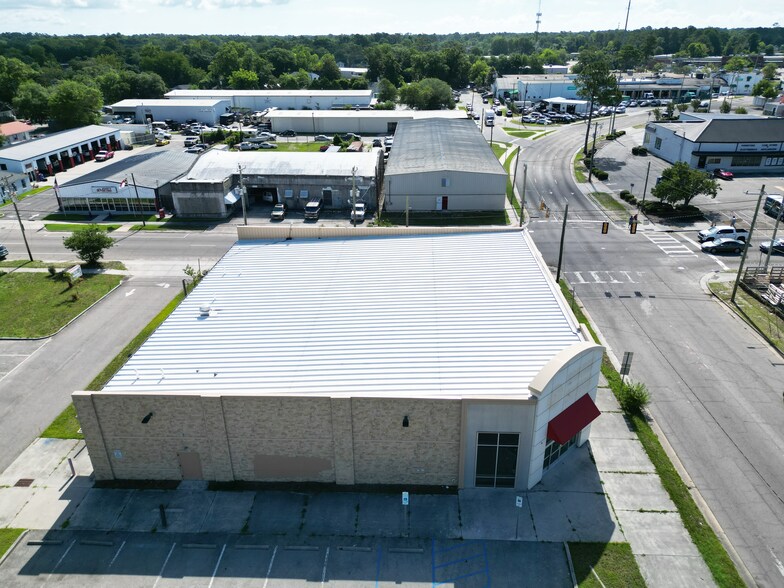 More Photos Of 722-S S 17th St, Wilmington Freestanding For Sale
