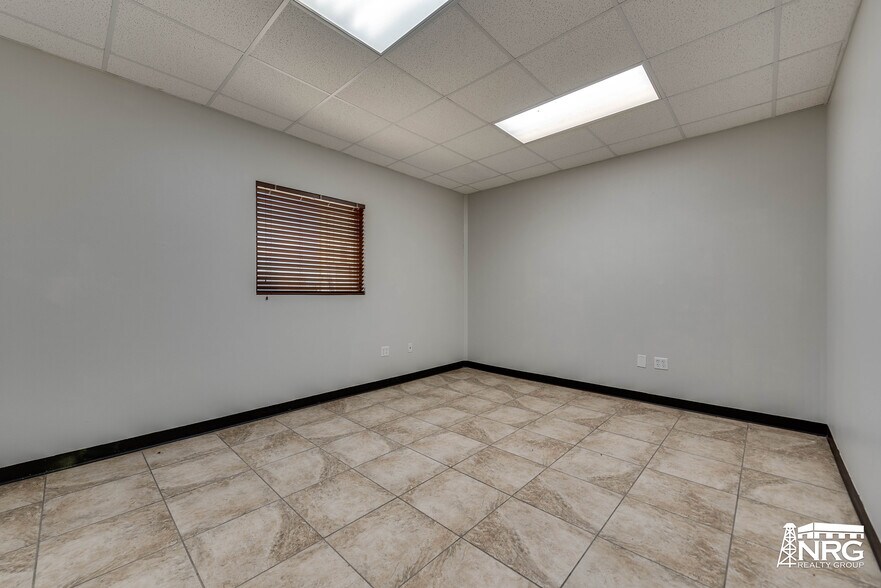 More Photos Of 3101 Air Product Blvd, Odessa Manufacturing For Lease