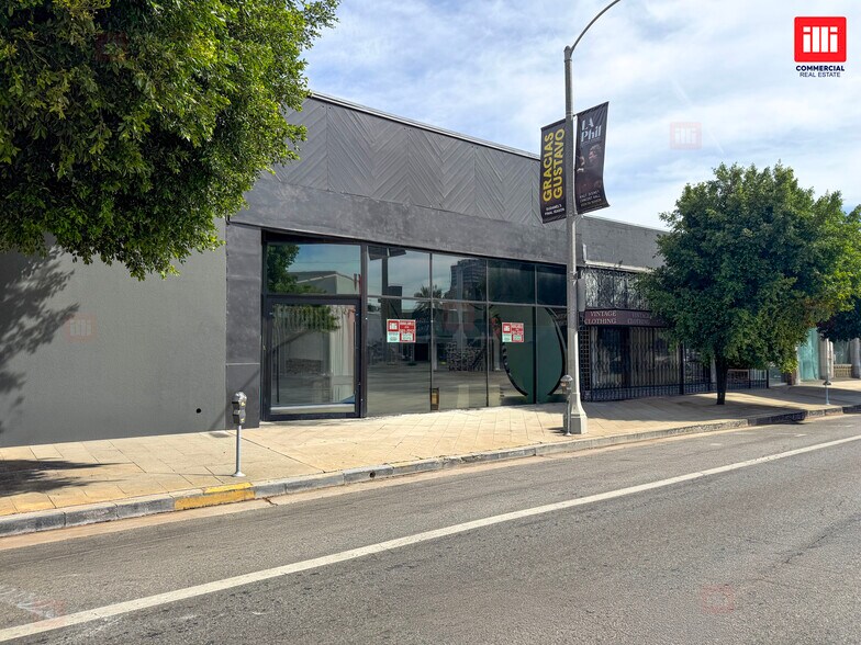 More Photos Of 446 S La Brea Ave, Los Angeles Storefront Retail Office For Lease