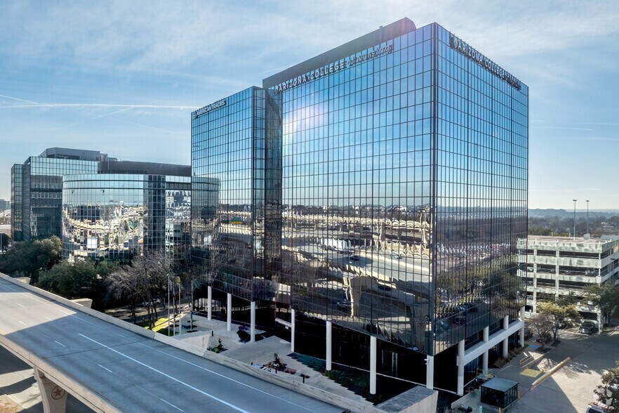 More Photos Of 8360 Lyndon B Johnson Fwy, Dallas Office For Lease
