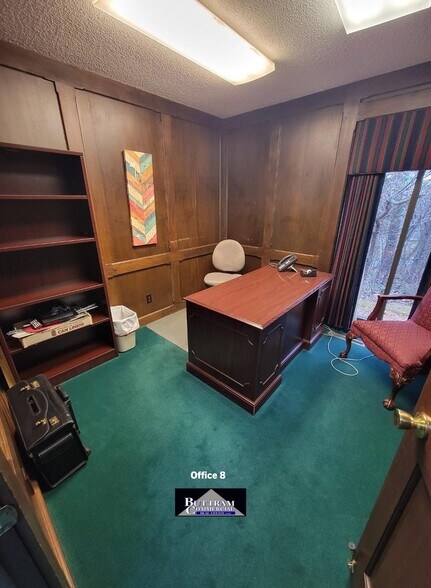 More Photos Of 3111 McClelland Blvd., Joplin Office For Sale