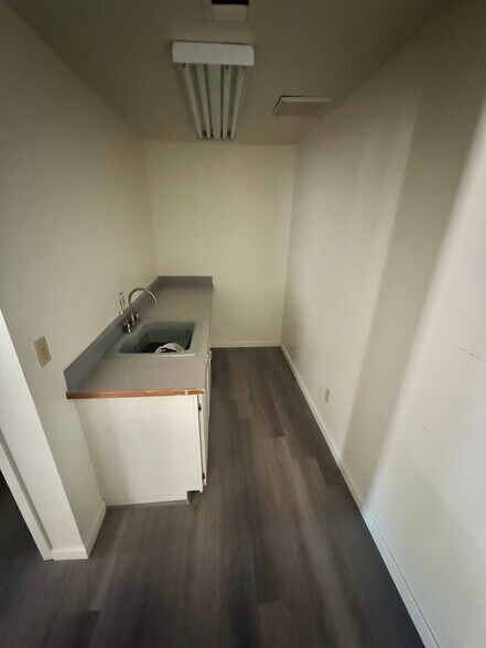 More Photos Of 13272 E Central Ave, Mayer General Retail For Lease