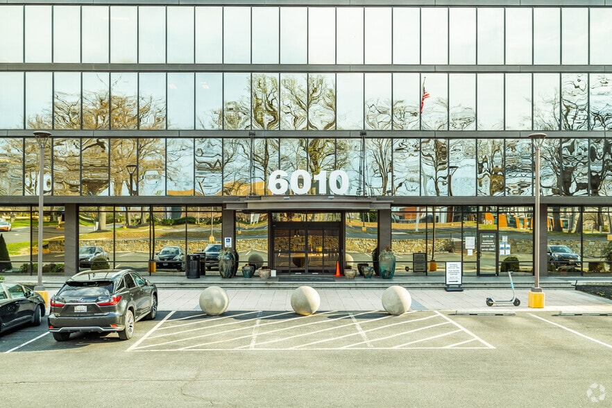 More Photos Of 6010 Executive Blvd, Rockville Office For Lease