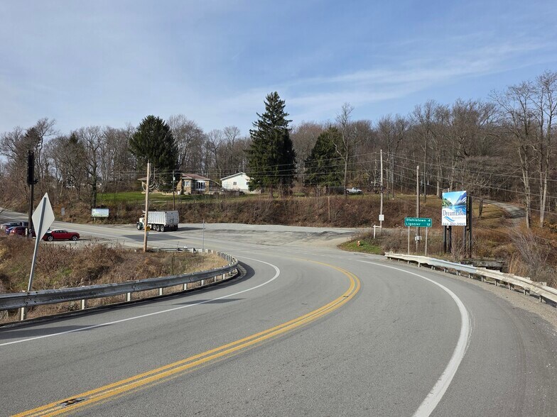 More Photos Of 108 Main St, Donegal Land For Sale