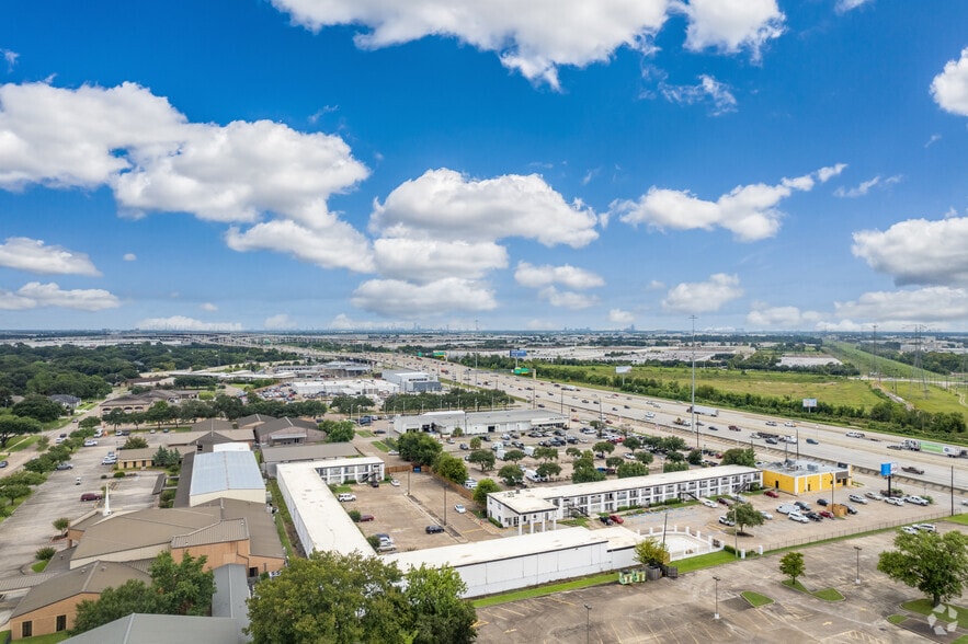 More Photos Of 16884 Northwest Fwy, Houston Hotel For Sale