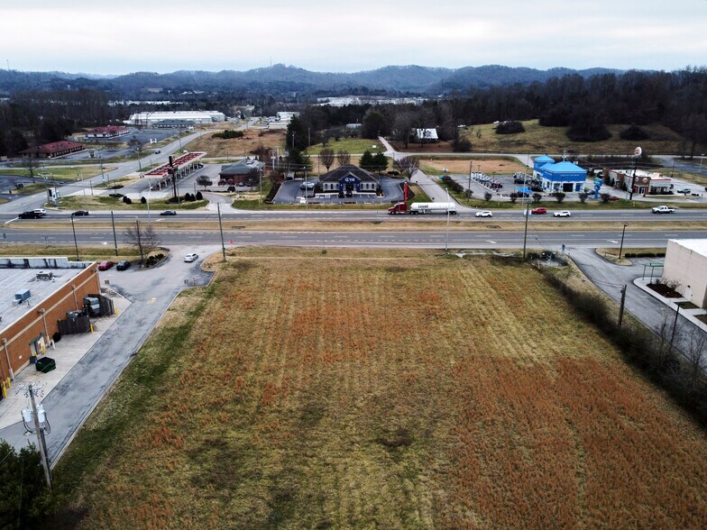 More Photos Of 2141 N Charles G Seivers Blvd, Clinton Land For Lease